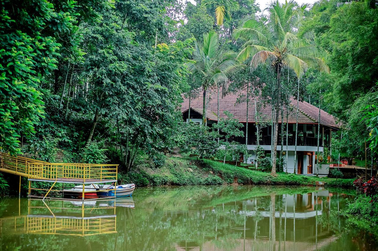 Bamboo Creek Resort Vaduvanchal ภายนอก รูปภาพ